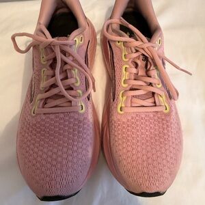 Stylish Pink Athletic Shoes for Women